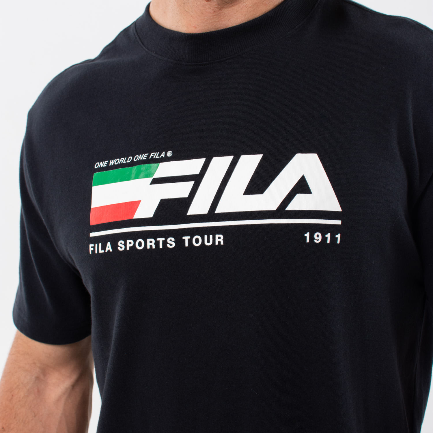 REMERA HOMBRE FILA COMFORT TOUR MOTOR SPORT Remeras FILA Tienda  Oficial Indumentaria